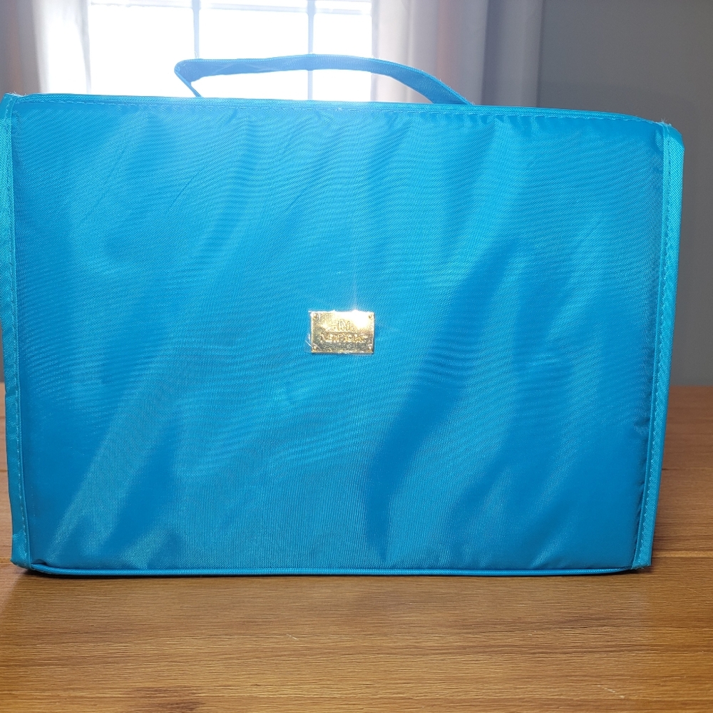 JM‎ New York Travel Organizer